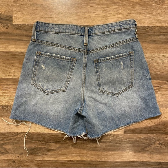 GAP Vintage Cut Off Denim High Waisted Shorts - Picture 3 of 5